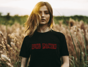 T-shirt féministe girl power supergirl gang l'étiquette boutique éthique
